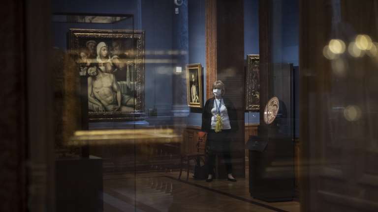 Látogatók nélkül próbálnak túlélni a múzeumok