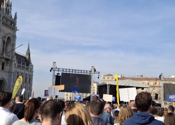 Egészségügyi dolgozók demonstrációja