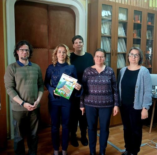 cfc9f42d366d4de9ba409dc95a969c07